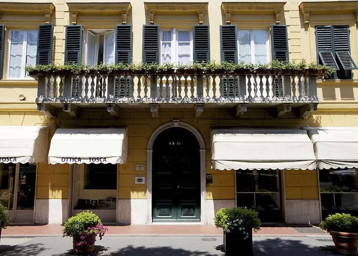 Lyric Hotel Levanto